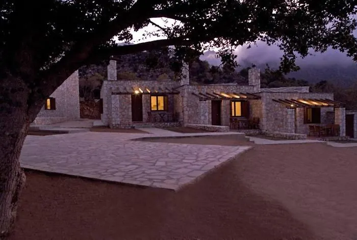 Samaria Village